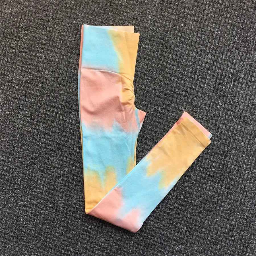 VibeDye Tie-Dye Yoga Set for Women - Stylish and Comfortable Activewear