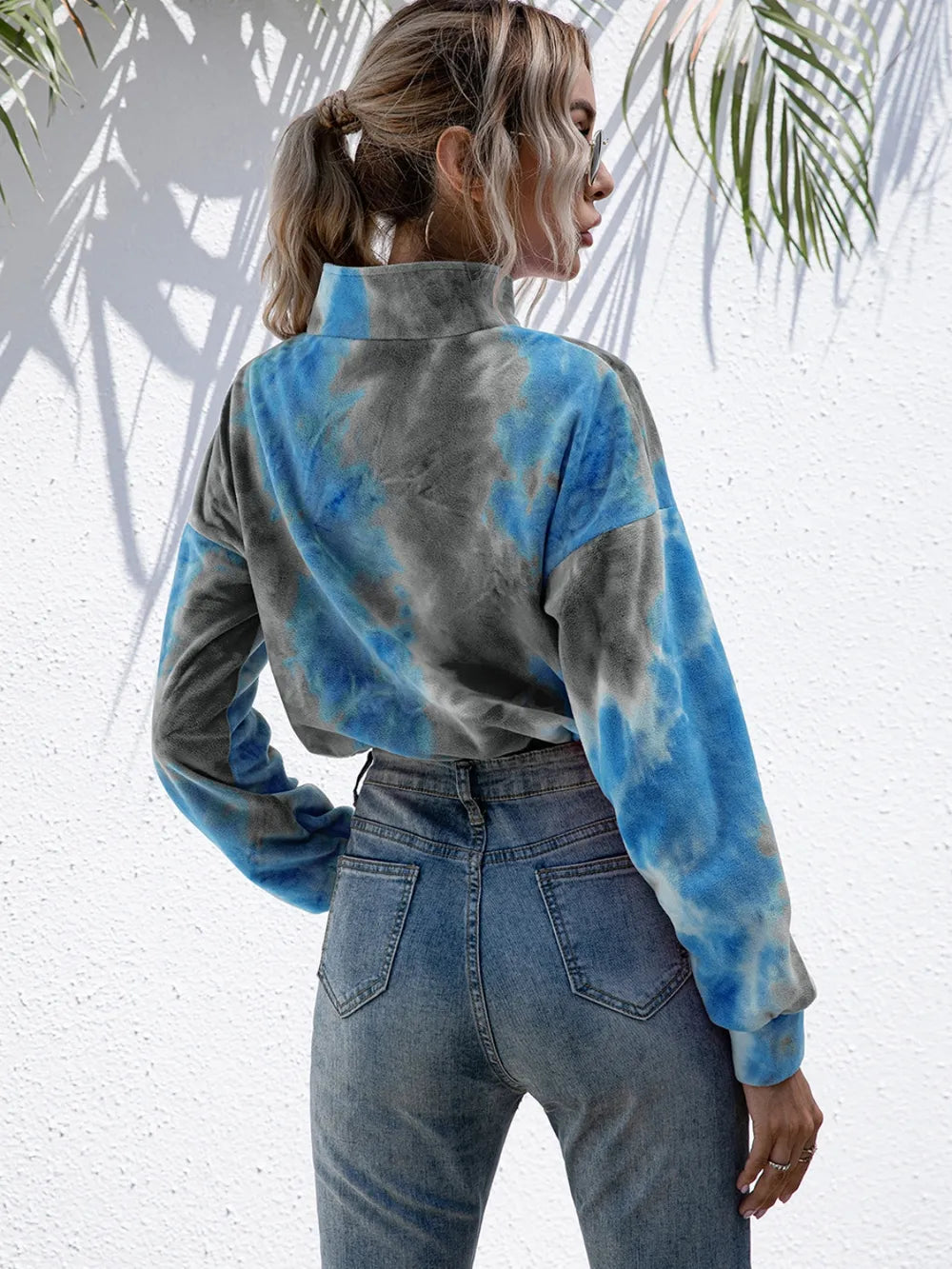 Women’s Tie-Dye Sweatshirt for Trendy Comfort and Style - Dye My World