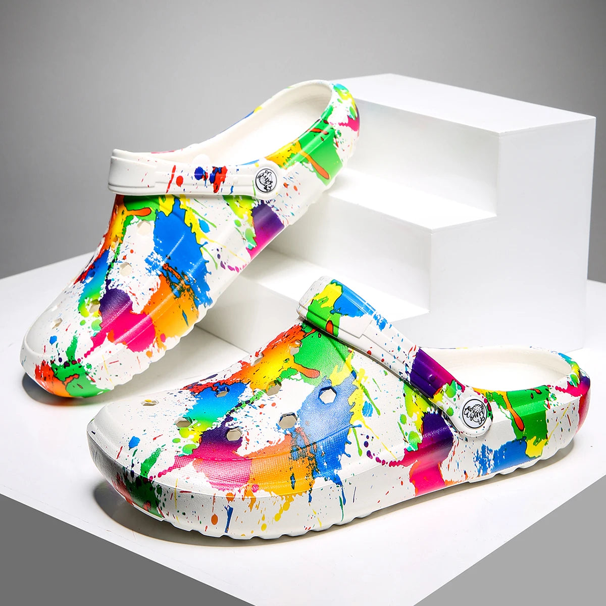 Tie-Dye Garden Clogs for Women - Lightweight Non-Slip Slip-On Comfortable Two-Way Wear Beach Slides